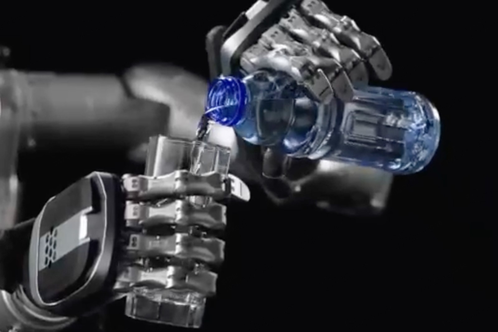 系列解读 |  一竞技灵巧手家族亮相：高自由度的创新突破